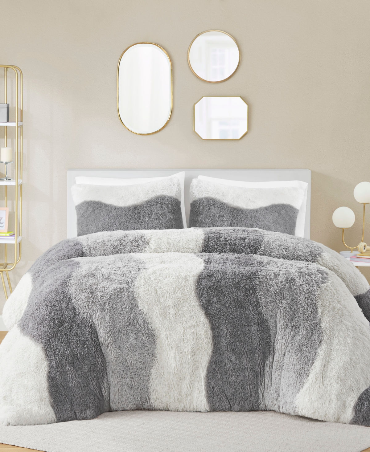 Intelligent Design Cassie Ombre Shaggy Faux Fur 2 Piece Comforter Set, Twin/twin Xl In Grey