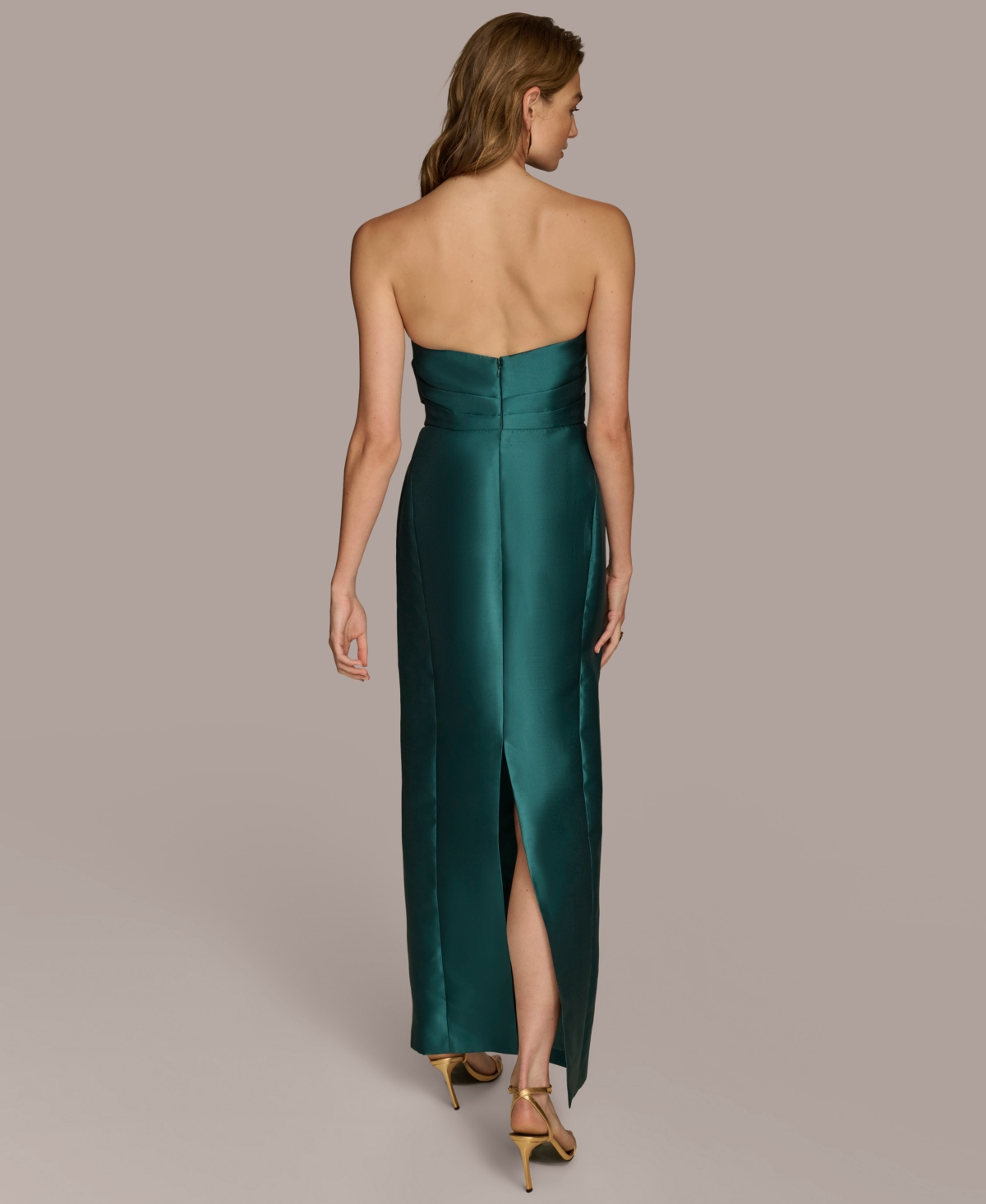 Donna Karan New York Women's Gathered Sweetheart Gown
