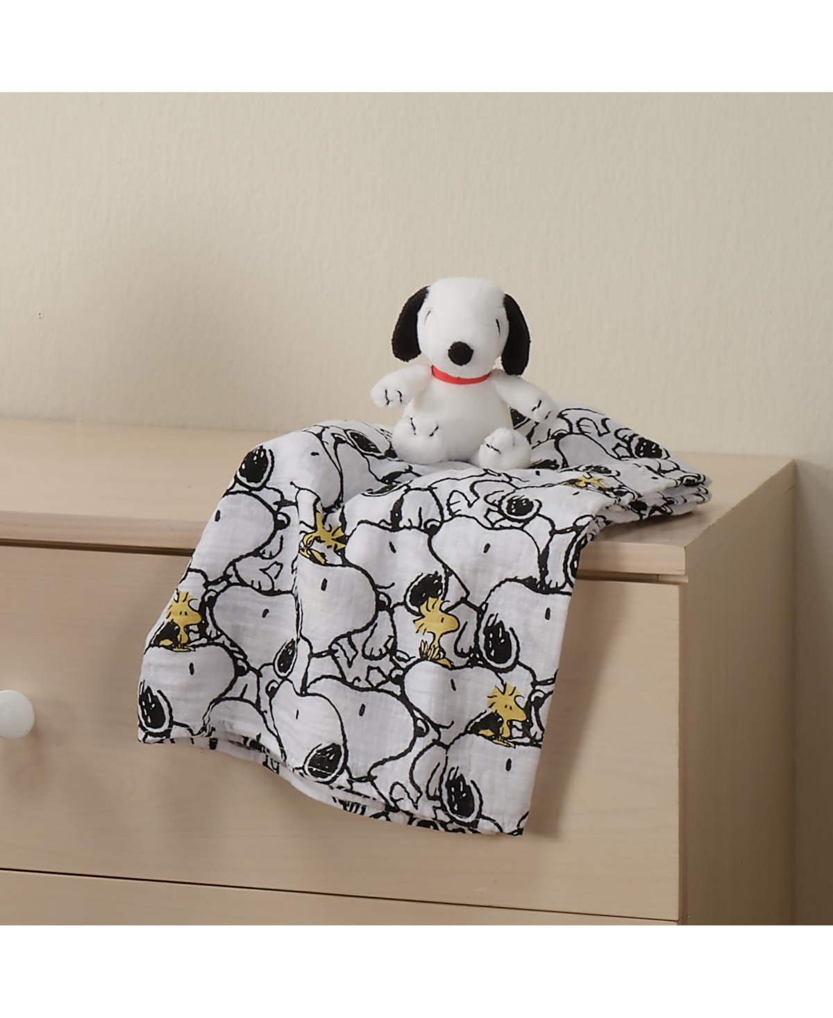 Lambs & Ivy Snoopy Muslin Swaddle Blanket & Mini Plush Newborn Baby Gift Set
