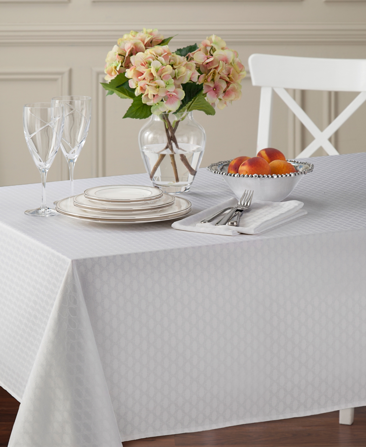 LENOX OLIVIA POLYESTER TABLECLOTH, 60" X 140" 