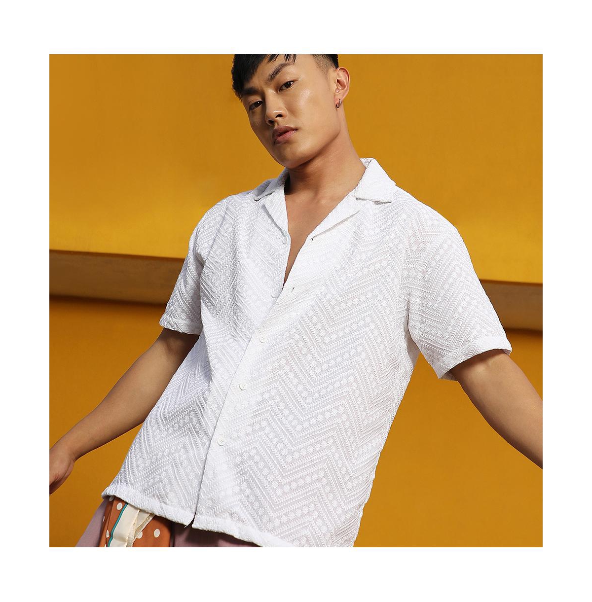 Campus Sutra Men's ChalkEmbroidered Zig-Zag Shirt - White