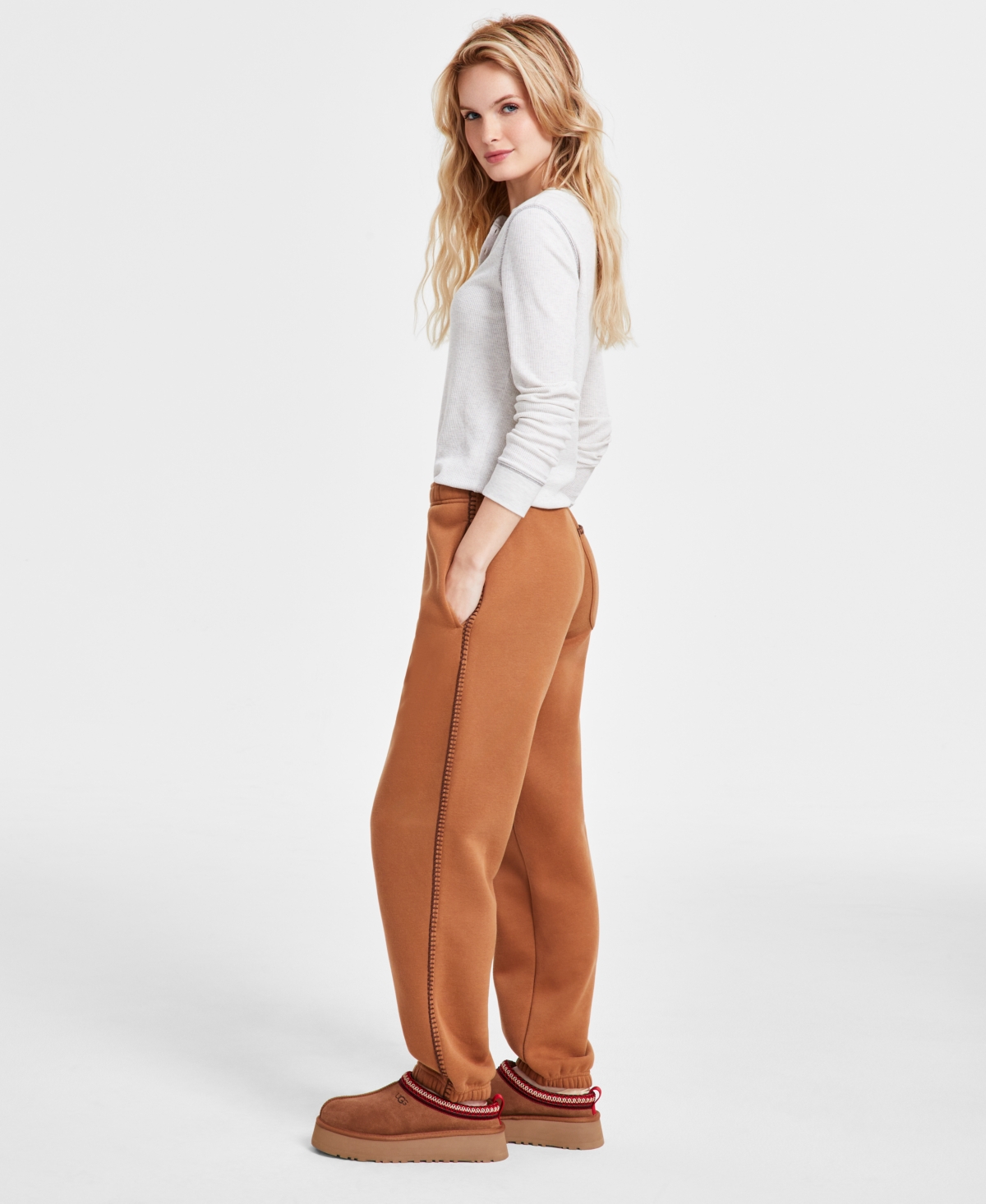 Ugg Classic Sweatpants In Brown