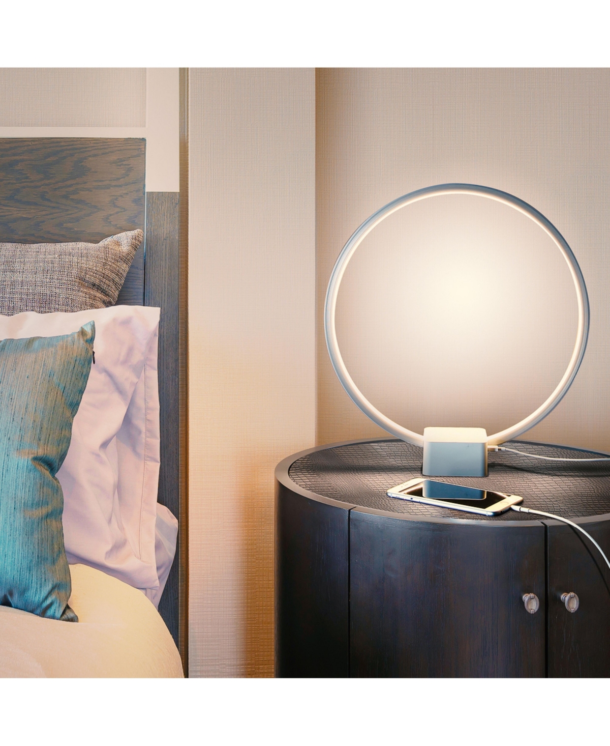 Brightech Circle 15