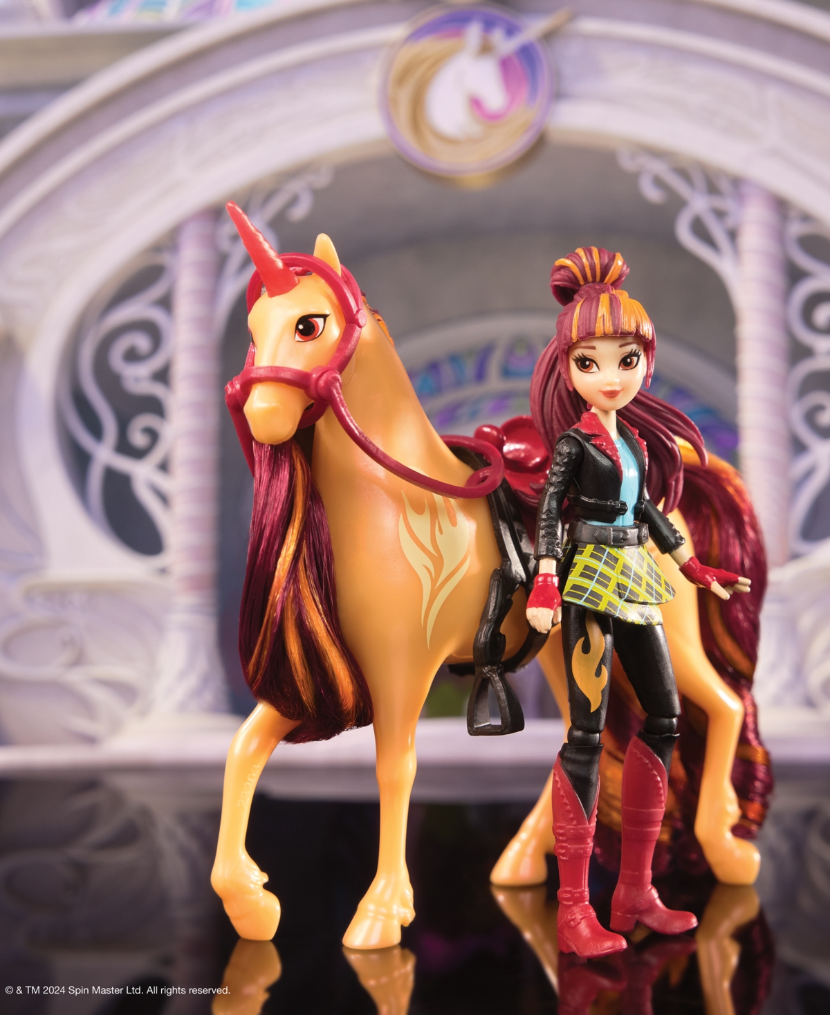 Unicorn Academy Valentina Cinder Set With 2 Riding Toys In Multi Color