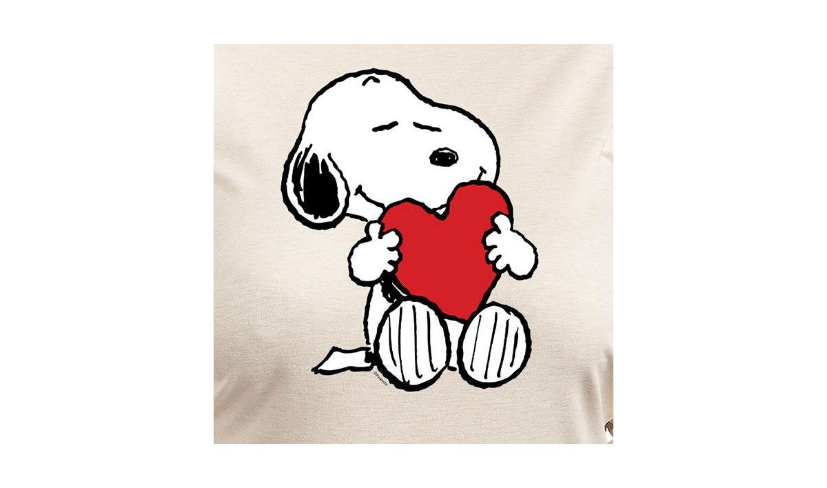 Hybrid Apparel Plus Size Peanuts Heart Graphic Pullover T-shirt In Beige,khaki