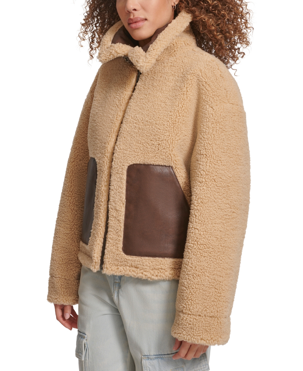 Levi's Women's Reversible Sherpa Shorty Jacket In Sesame