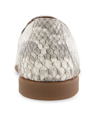 Women's Nuit Almond Toe Loafers