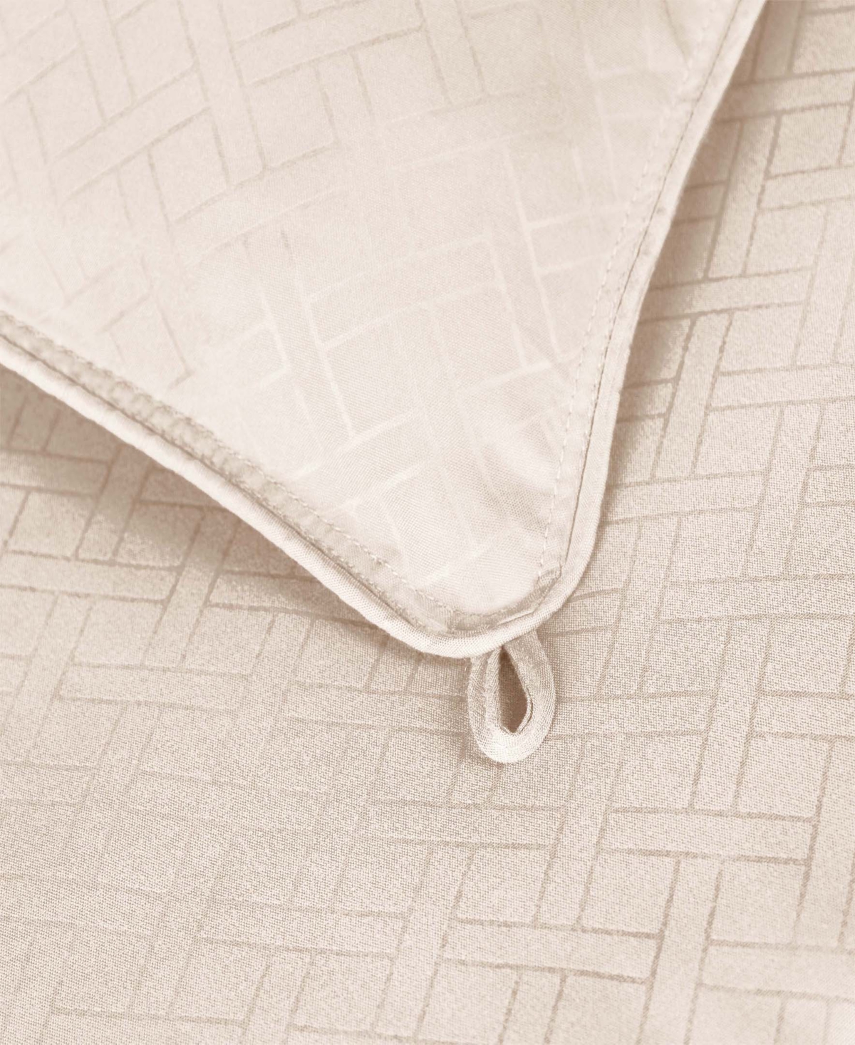 Superior Monochrome Basketweave Plush Microfiber Down Alternative Comforter, Twin Xl In Cream