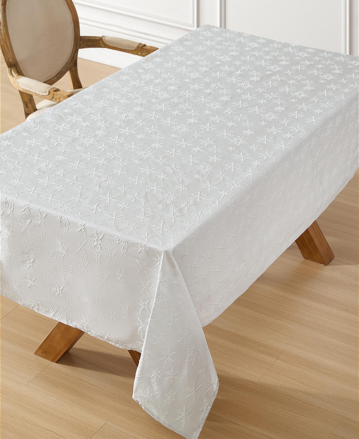 Laura Ashley Raised Woven Tablecloth, 60" X 84" In Snowflake