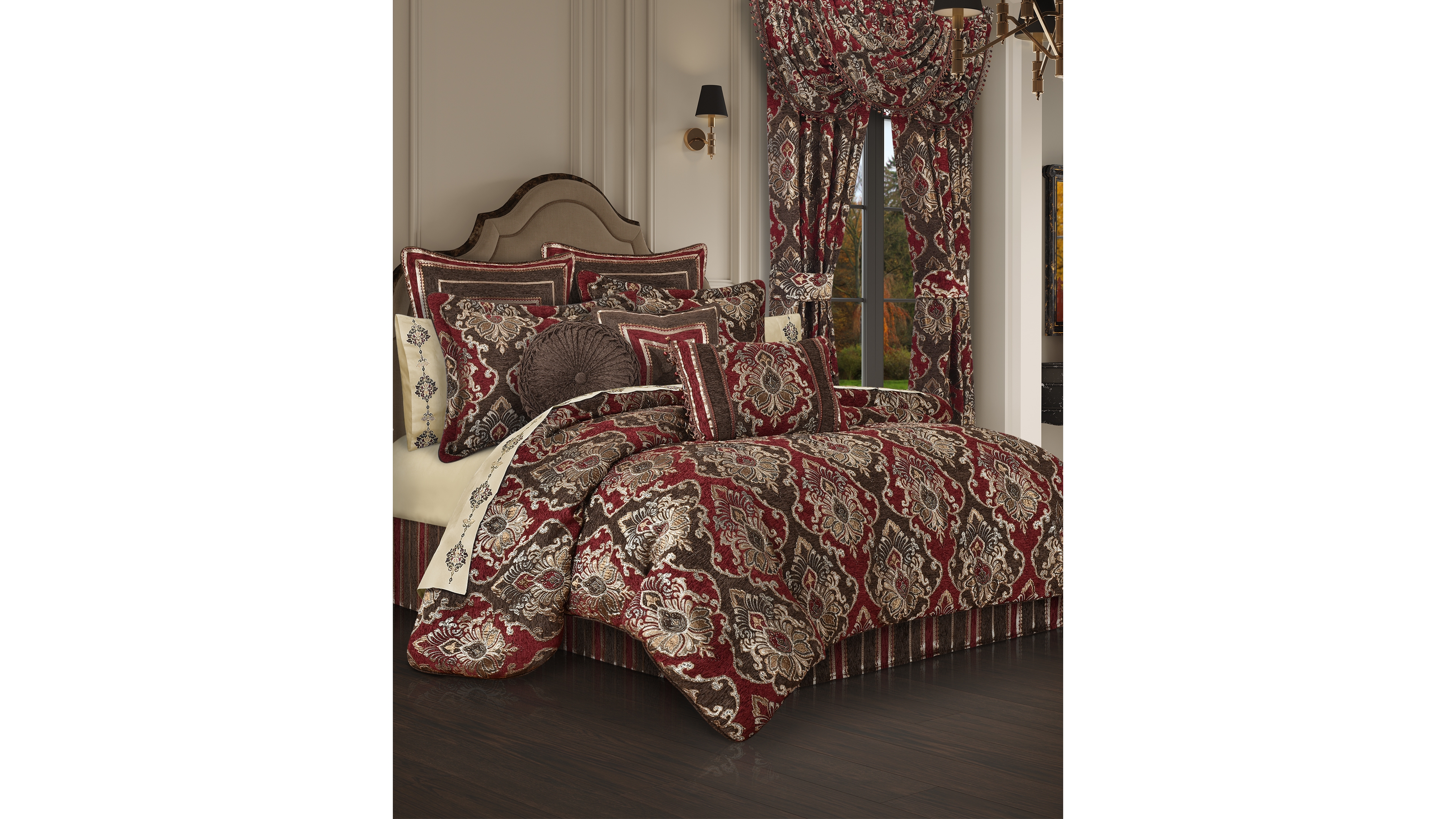 J Queen New York Cerino 4-Pc. Comforter Set, Queen