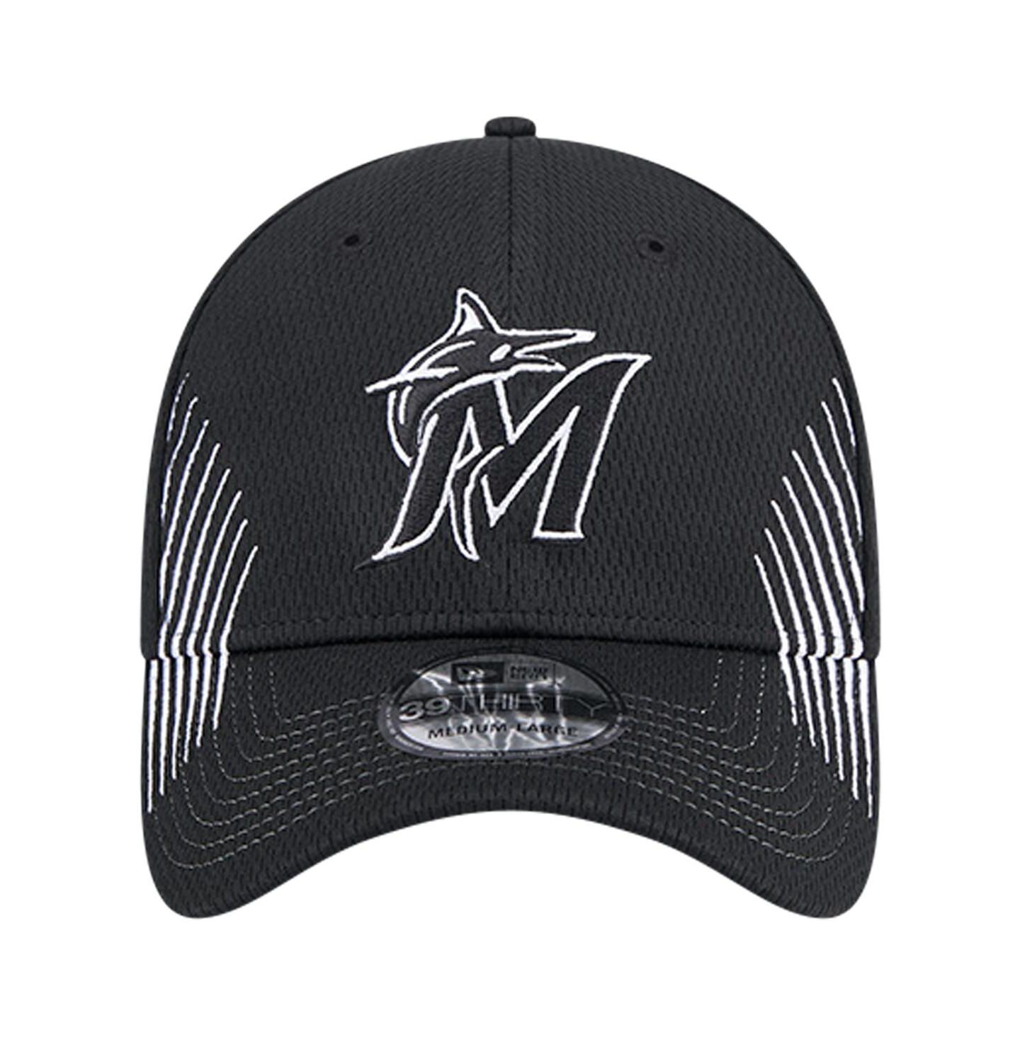 Мужская кепка New Era Black Miami Marlins Active Dash Mark 39THIRTY Flex Hat — фото 4