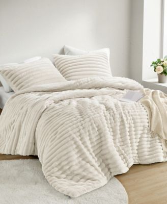Avril Fluffy Ribbed Plush 3-Pc. Comforter Set, King/California King