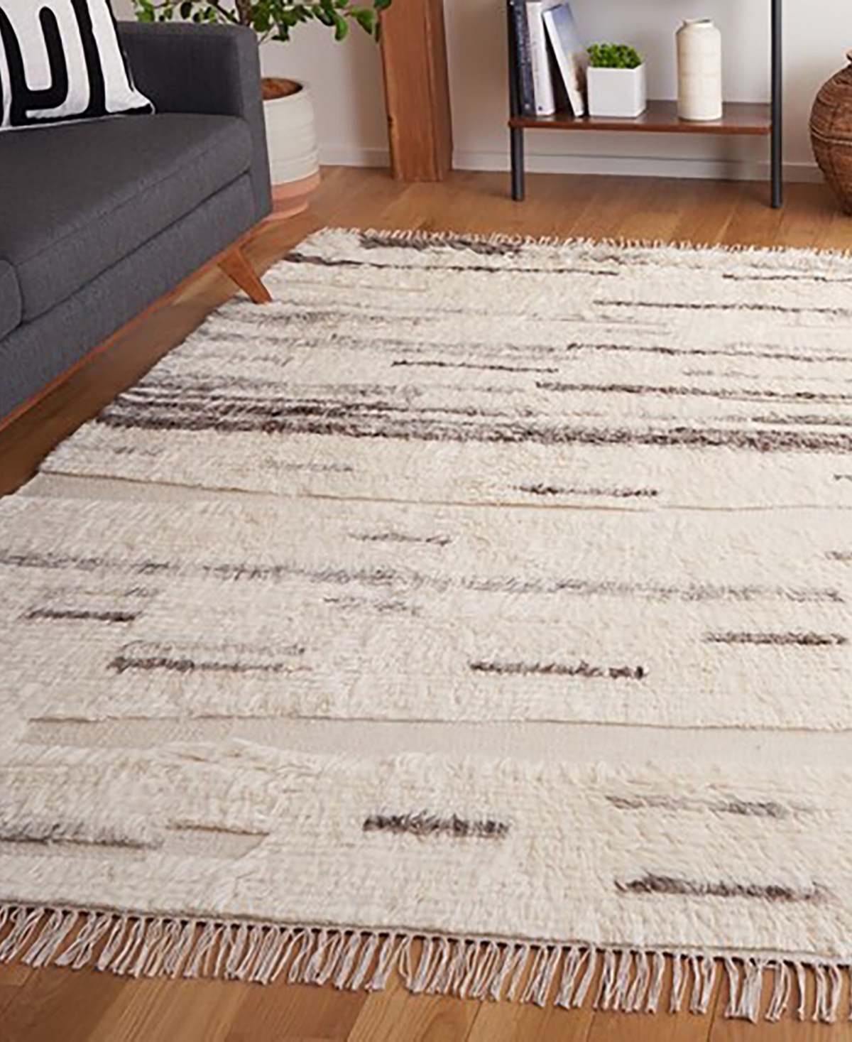 Safavieh Kenya 200 KNY233A 5'x8' Area Rug -Ivory