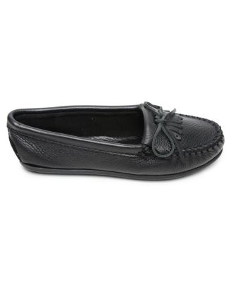 靴 MINNETONKA DEERSKIN BEADED MOC BLACK  59 Amazon.com | Minnetonka Women's Deerskin Tread, Black, 5 M
