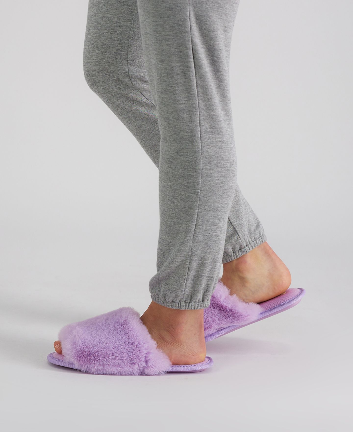 Женские тапочки Jessica Simpson Open Toe Slide Slippers, цвет: Сиреневый — фото 2