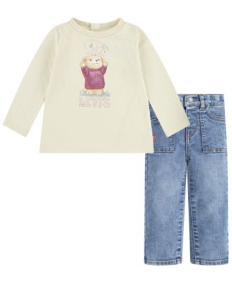 Levi's