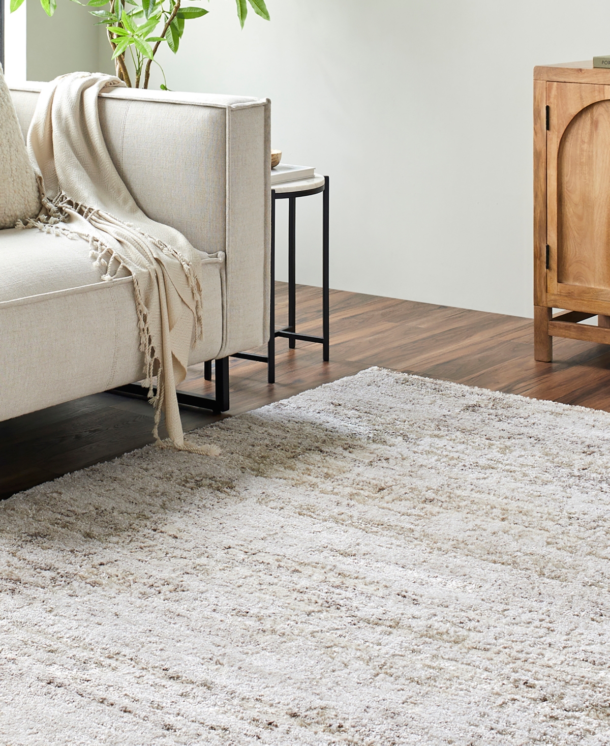 Livabliss Andorra Plus Arp-2305 5'3"x7'3" Area Rug In Ivory