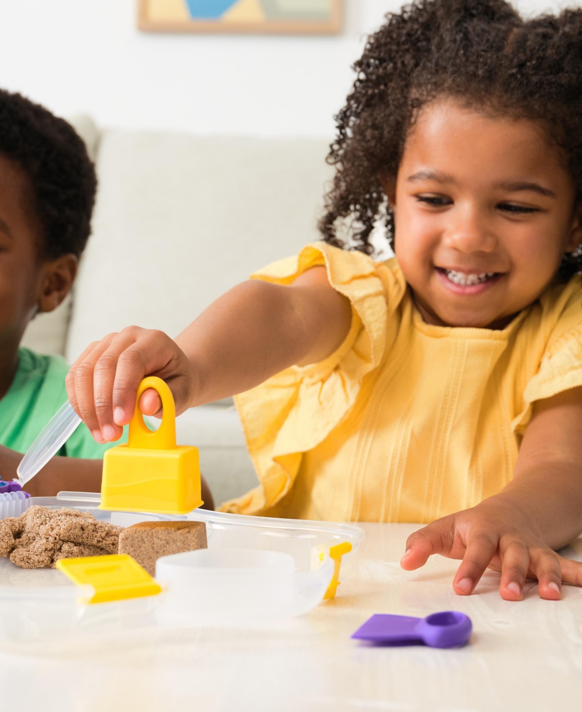 Kinetic Sand , Variety Case With Beach Sensory Toys In Multi Color