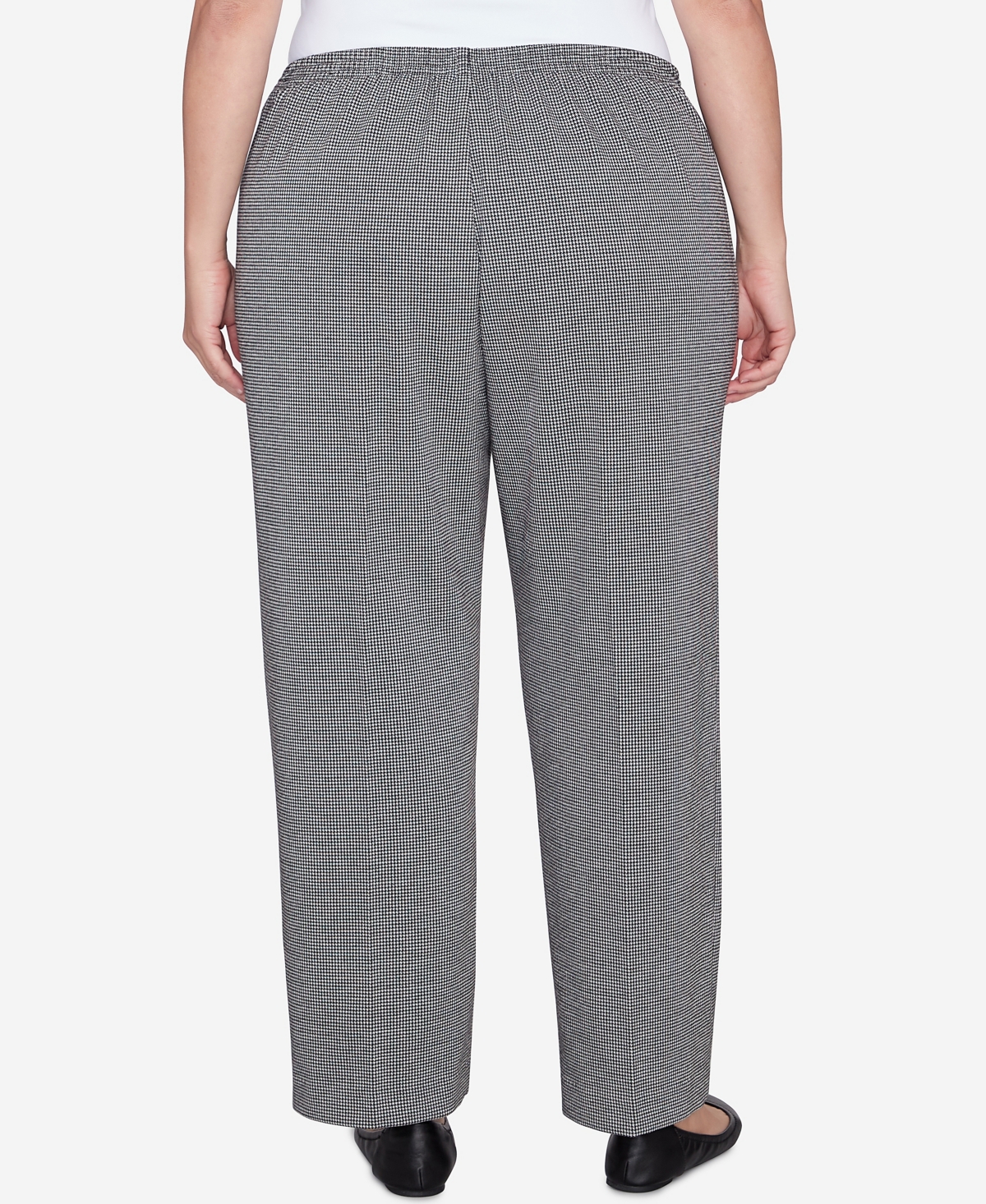 Alfred Dunner Plus Size Runway Ready Chic Pull On Houndstooth Short Length Pants -White Metallic