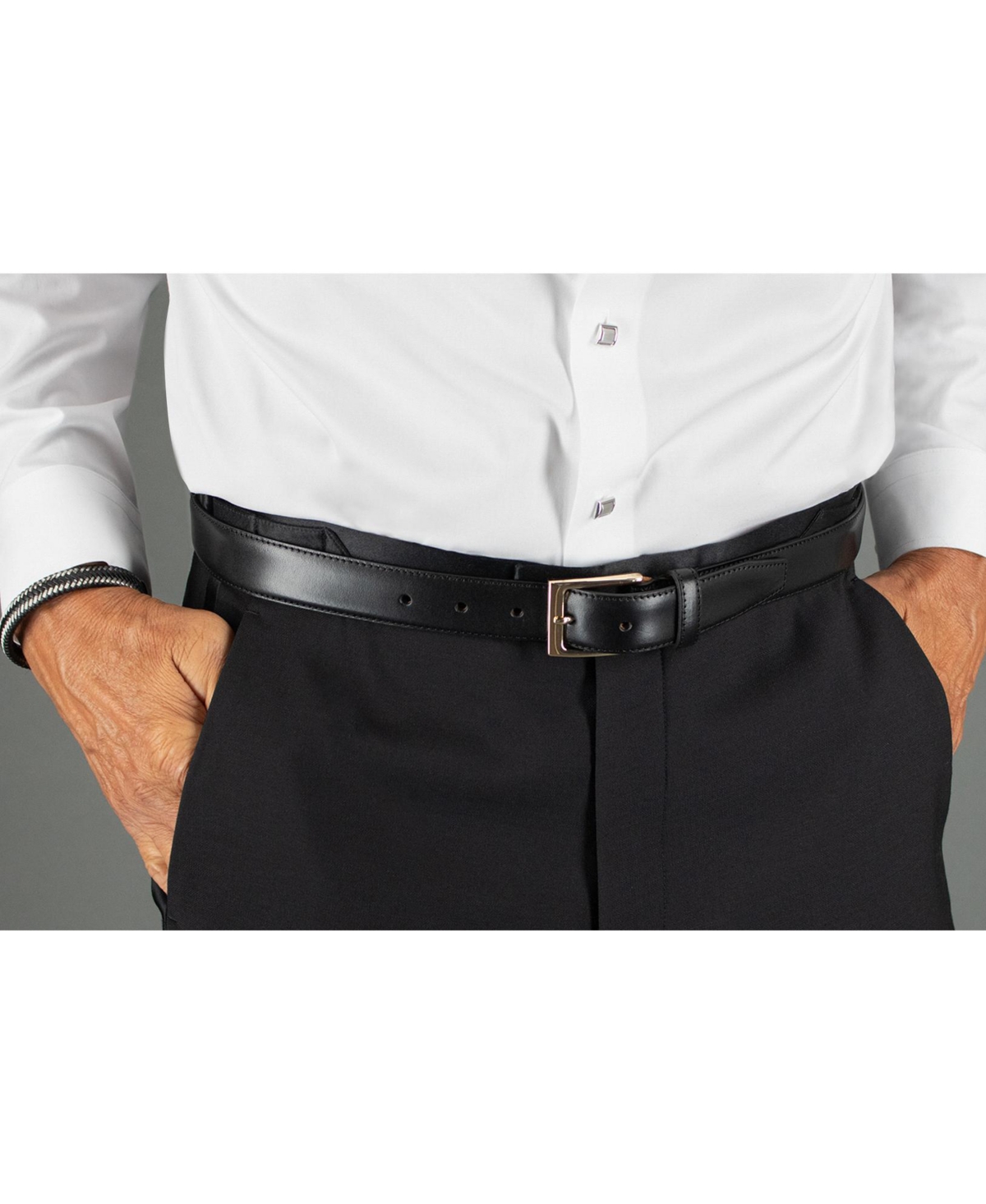 Trafalgar Men's Classic 30mm Cortina Leather Belt - Black with gold-tone
