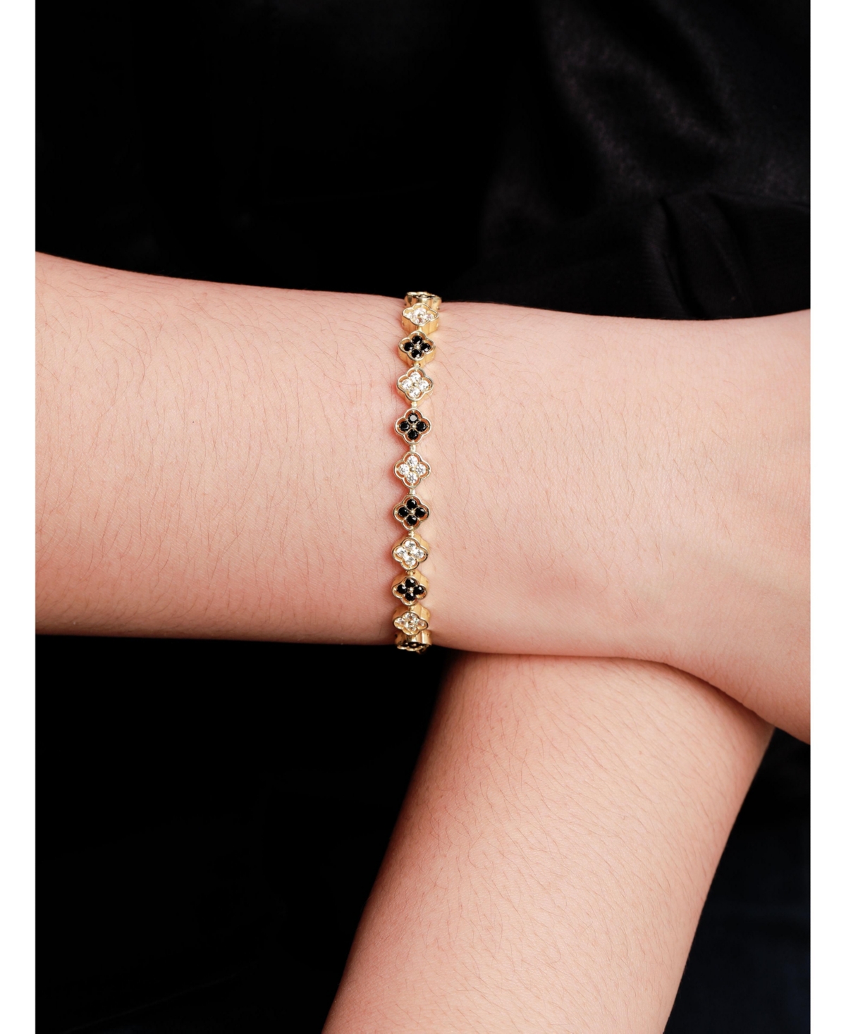 Devata White and Black Cubic Zirconia Clover Paperclip Chain Bracelet in 14K 6.5 in adj to in, approx. 6.1 grams - gold, black, white