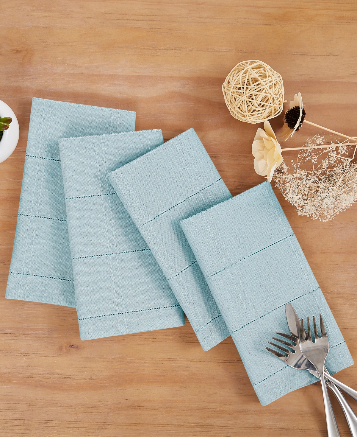 Izod Chadwick Fabric Napkins, Set Of 4 In Sky Blue