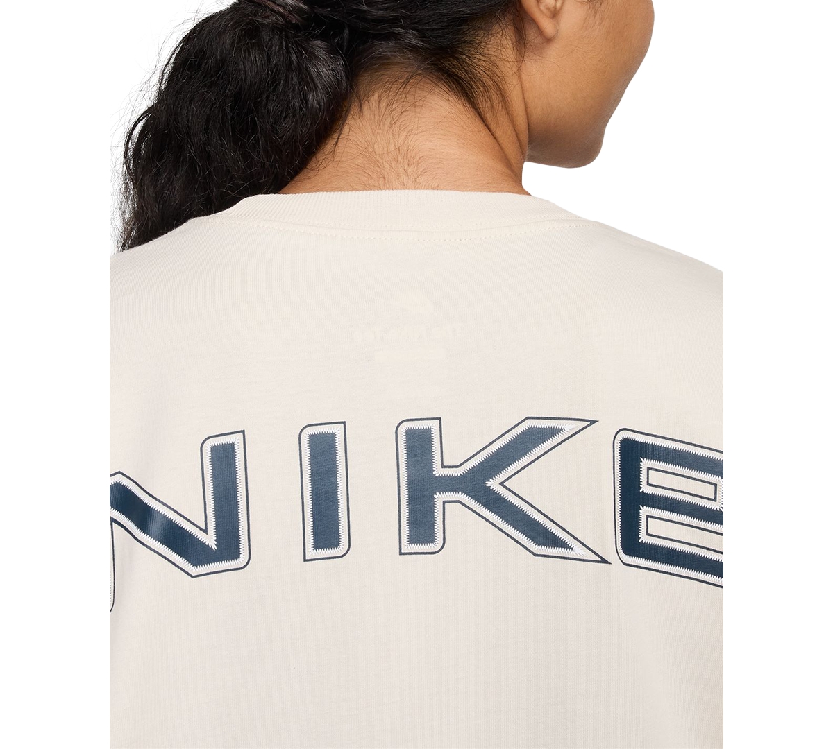Nike Women's Loose Long-Sleeve T-Shirt