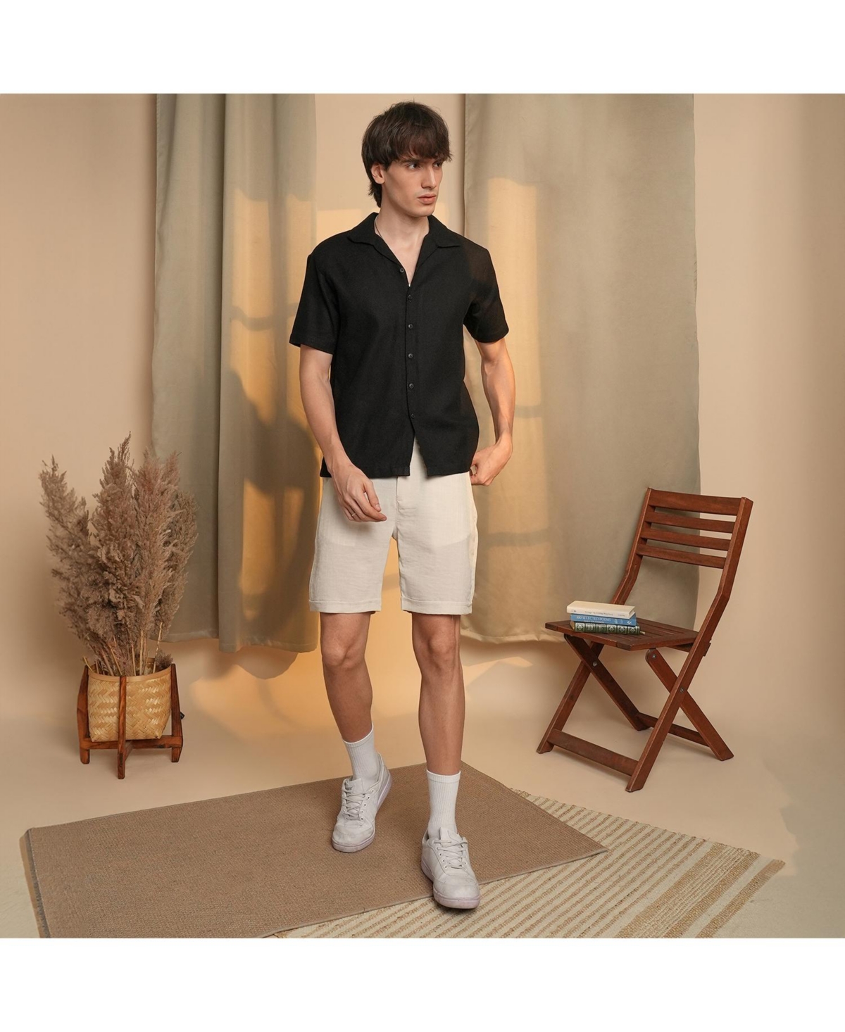 Campus Sutra Men's OnyxSolid Resort Shirt - Black