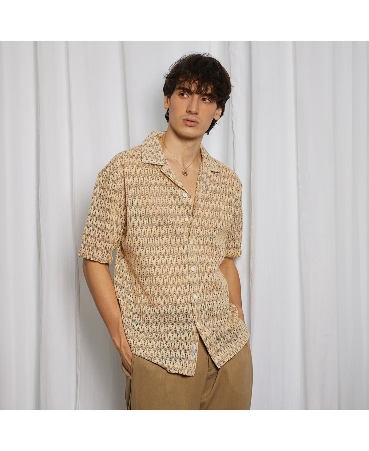 Campus Sutra Men's Pleat-Creased Shirt -khaki