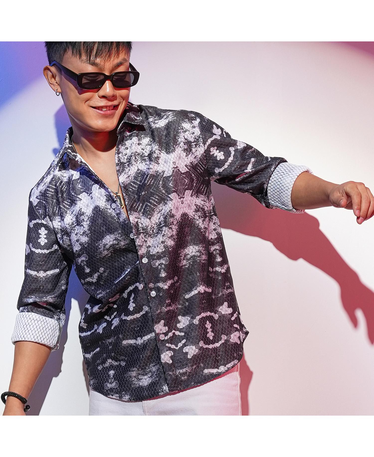Men's Midnight Black & Ivory White Reptilia Shirt