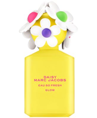 香水(ユニセックス) Daisy eau so fresh glow Marc Jacobs Daisy Eau So Fresh Glow Limited Edition, 2.5 oz. - Macy's