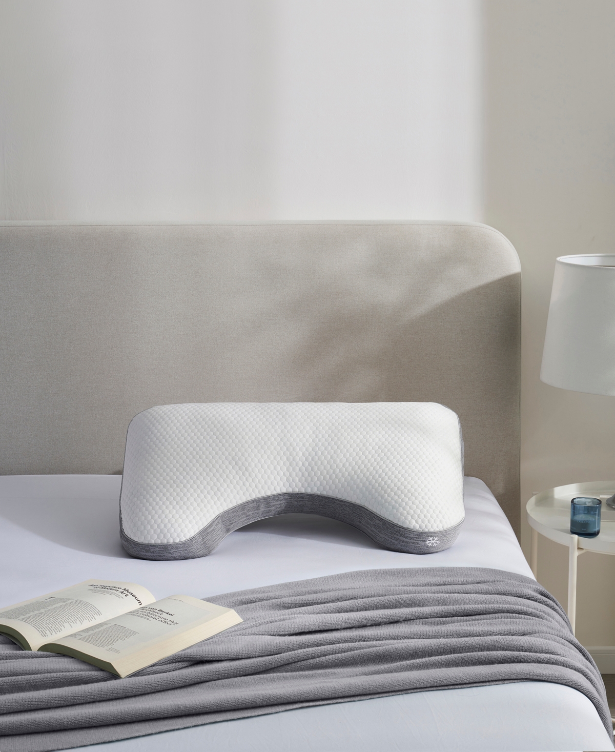 Nestl Adjustable Memory Foam Blend Cooling Side Sleeper Pillow, Queen In White
