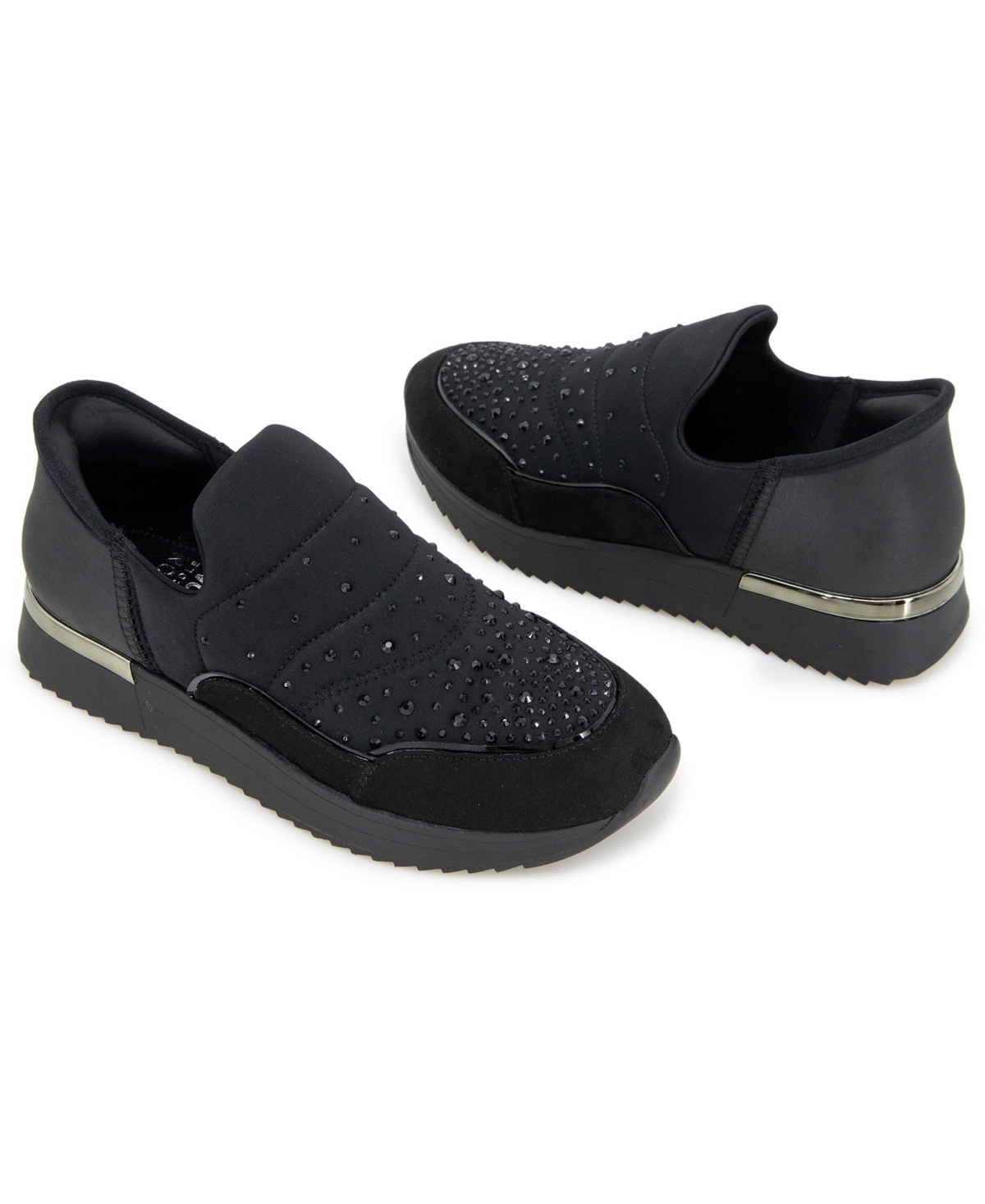 Kenneth Cole Reaction Women's Cameron Ez On Knit Almond Toe Sneakers In Black