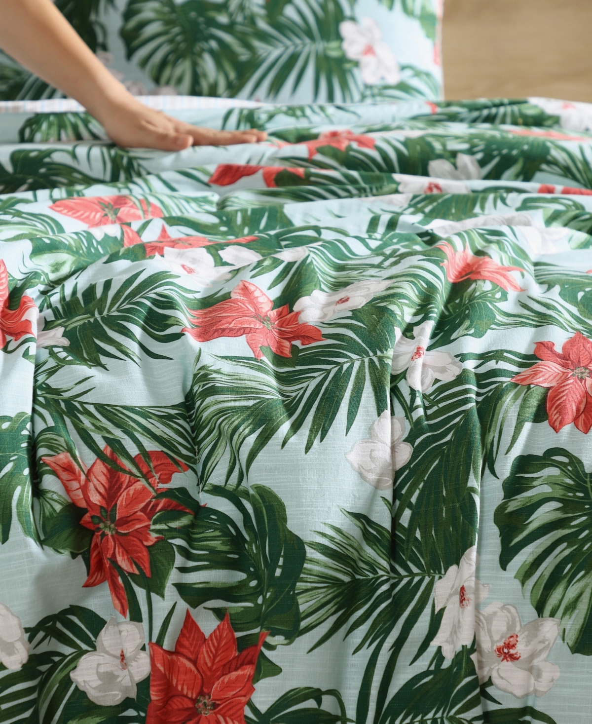 Tommy Bahama Home Festive Palms Reversible 3-pc. Comforter Set, Full/queen In Mid Blue,red,white