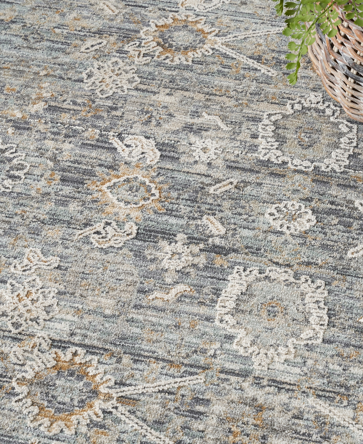 Nourison Home Lynx Lnx08 5'3"x7'10" Area Rug In Charcoal