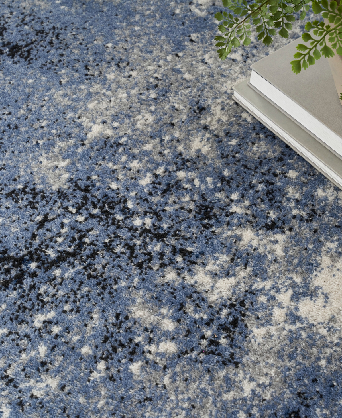 Nourison Home Passion Psn10 5'3"x7'3" Area Rug In Mist,black