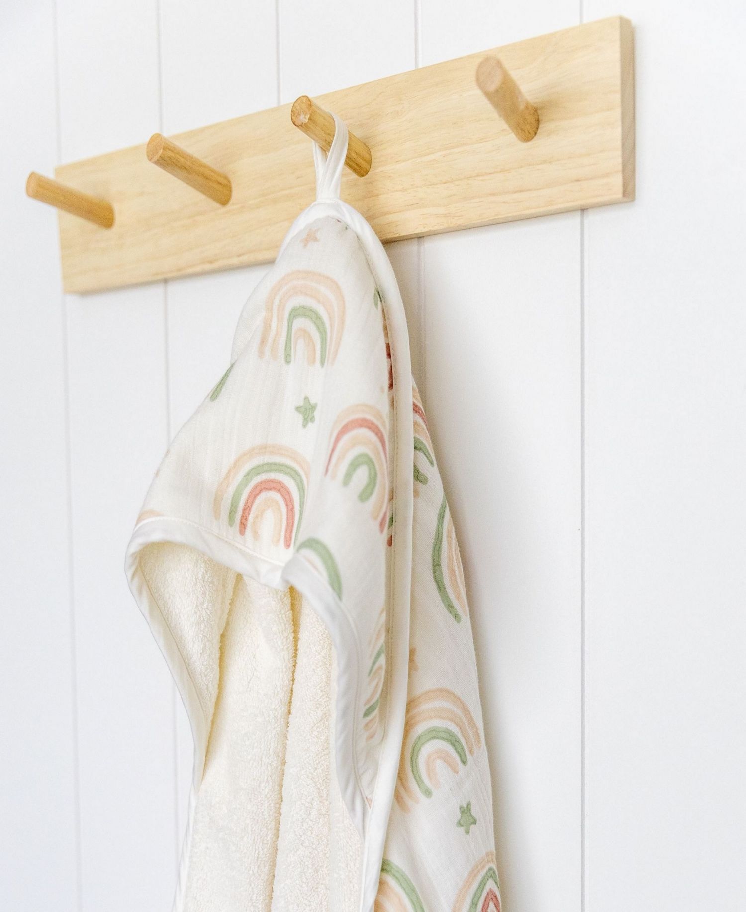 Infants Parker Hooded Rainbow Towel