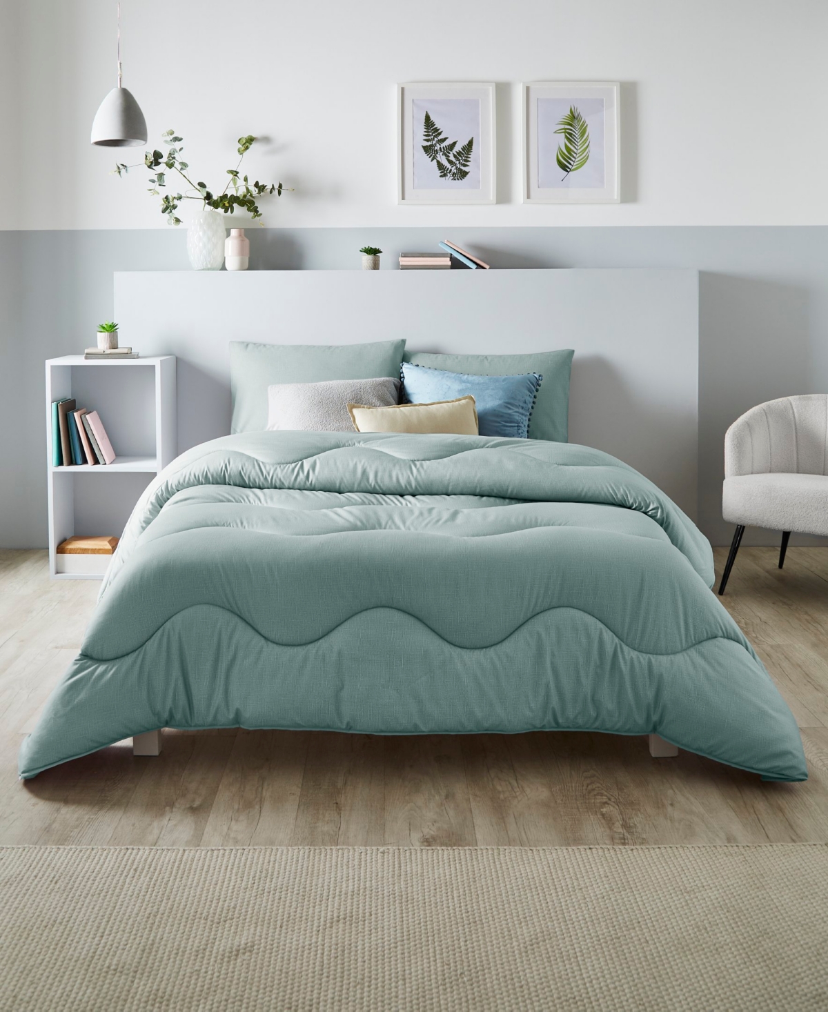 Night Lark Coverless Linen Comforter, Queen In Green