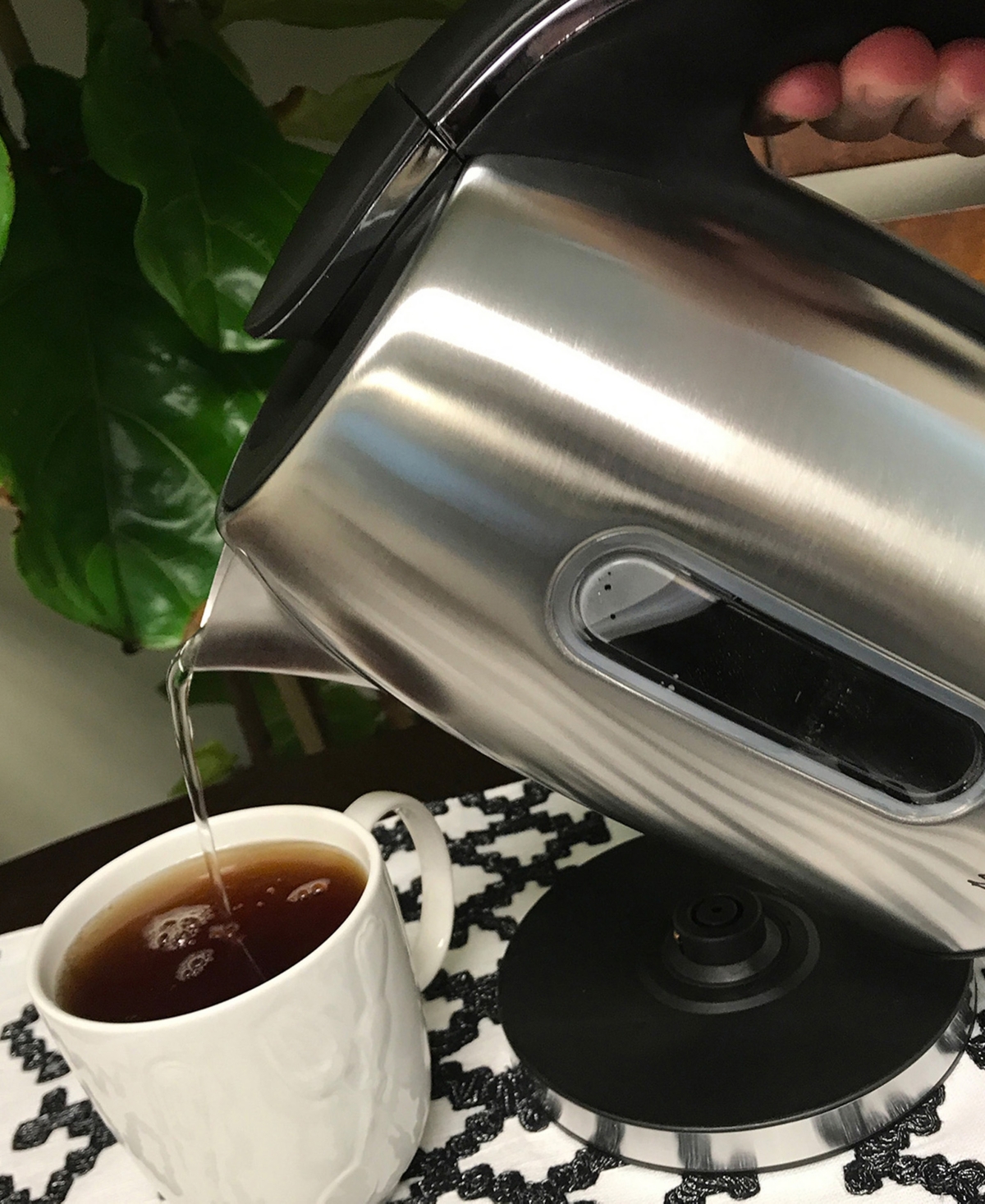 Megachef 1.2 Quart Steel Electric Tea Kettle In Silver