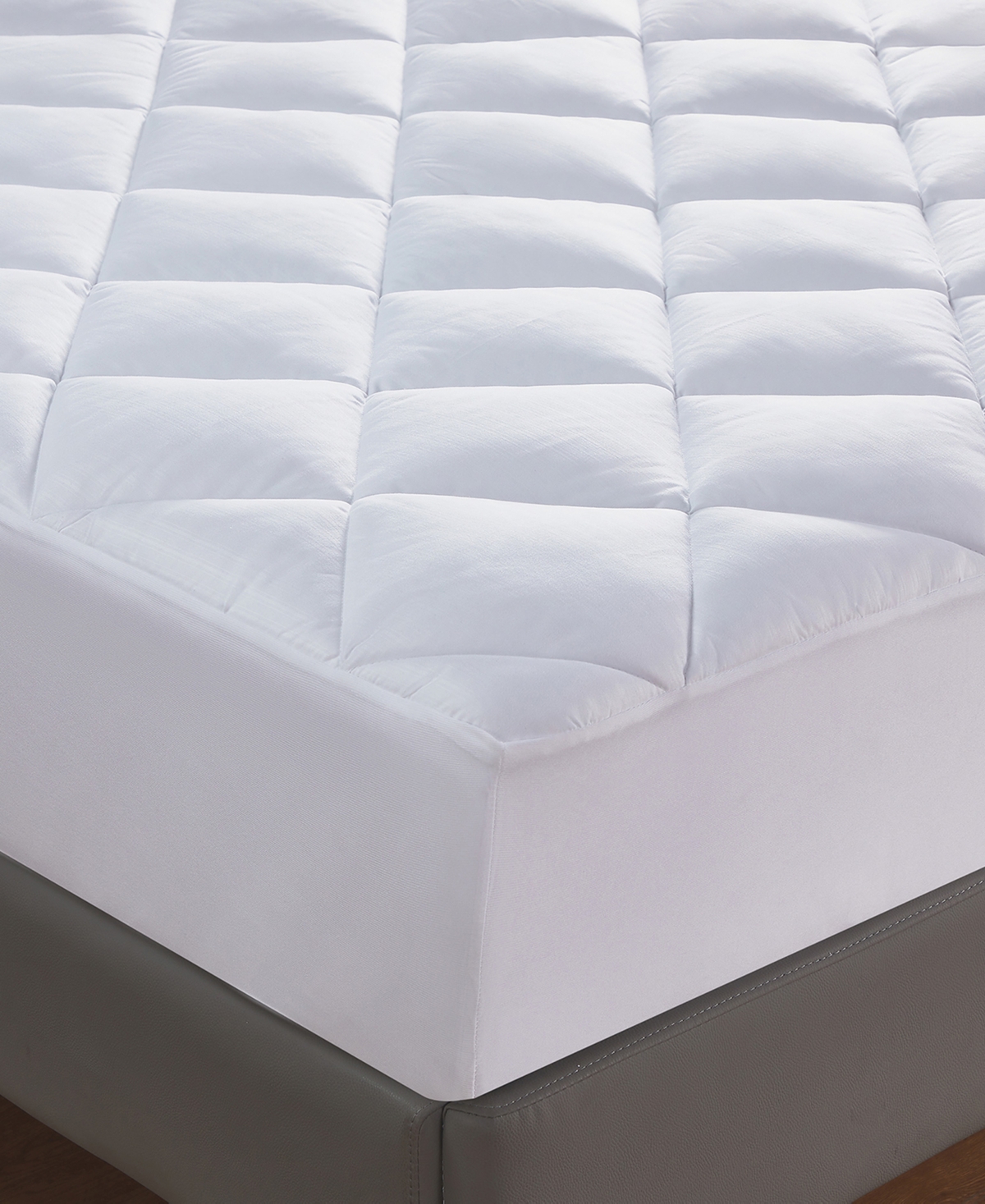 Claritin Allergen Barrier Mattress Pad, Twin In White