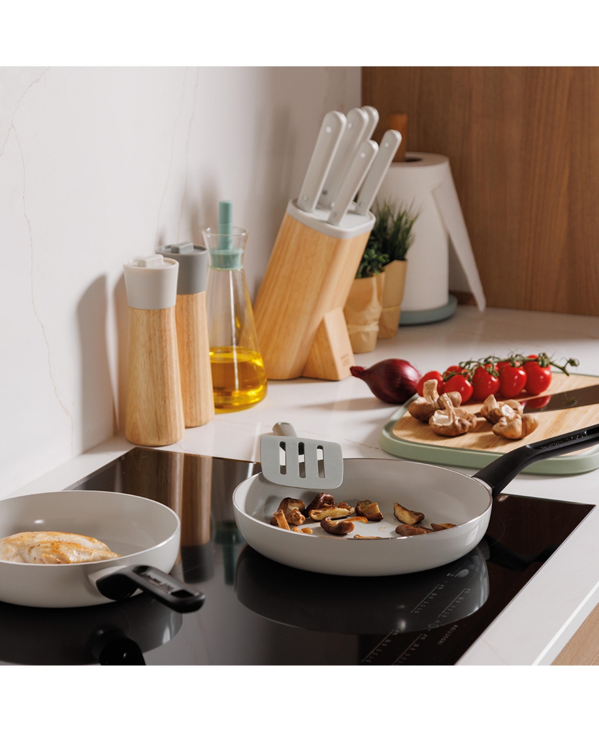 BergHOFF Leo Glints 2pc Nonstick Ceramic Fry Pan Set, Spirit