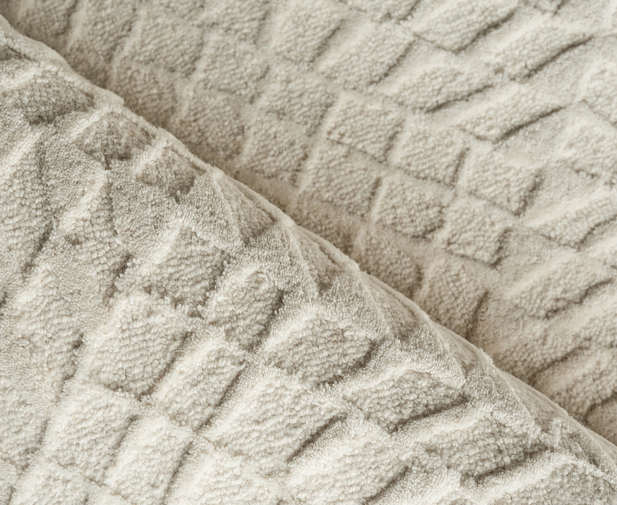 Exquisite Rugs Sandro 7149 6'x9' Area Rug In Ivory