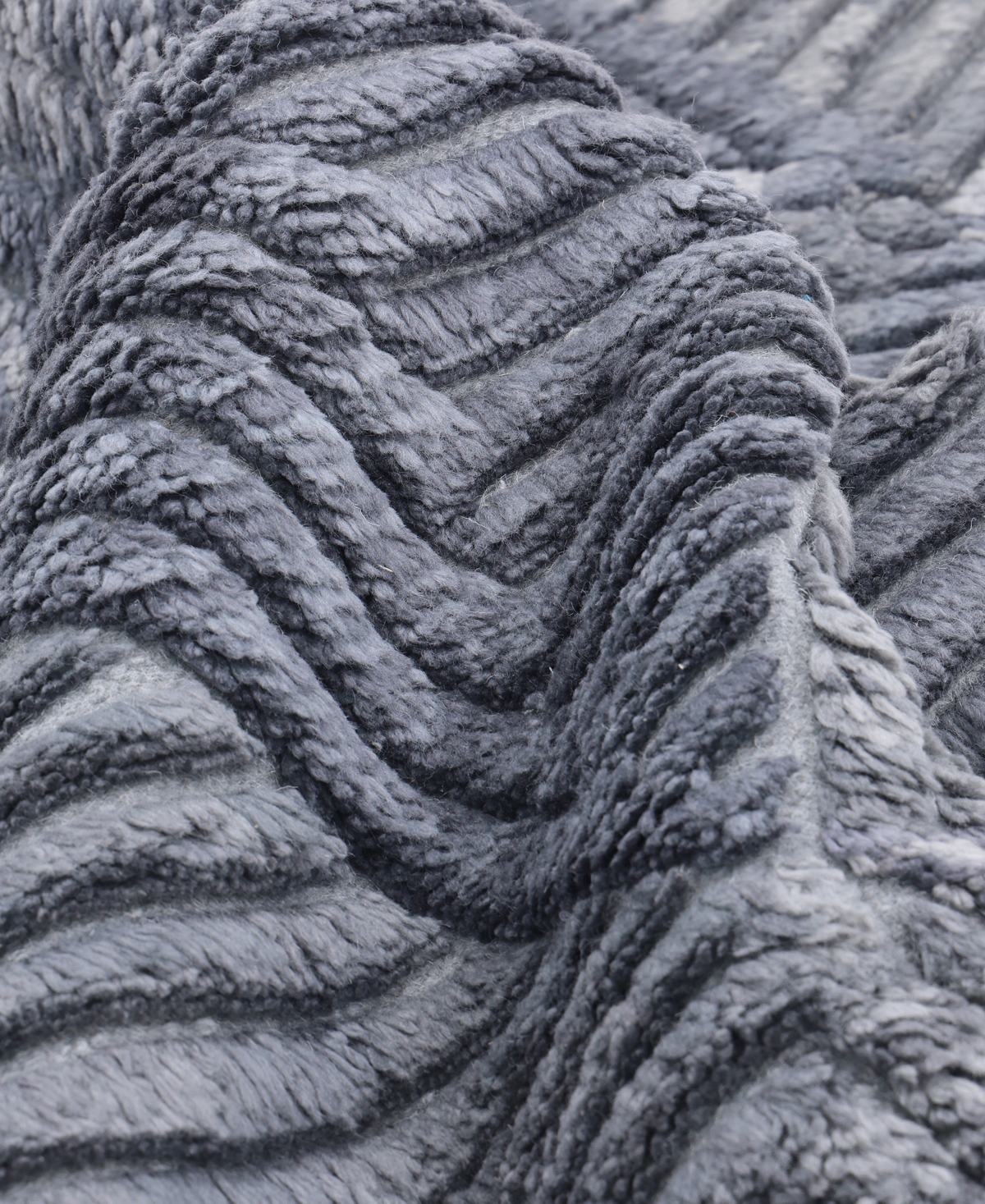 Timeless Rug Designs Erie S3398 3'x5' Area Rug