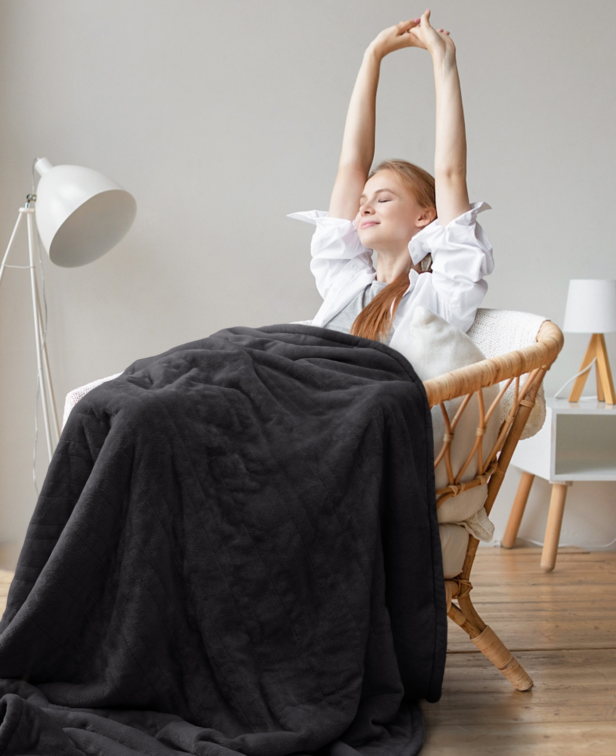 Westinghouse Heated Flannel Blanket, Queen In Charcoal