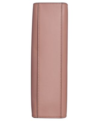 Commack Triple Compartment Clutch 