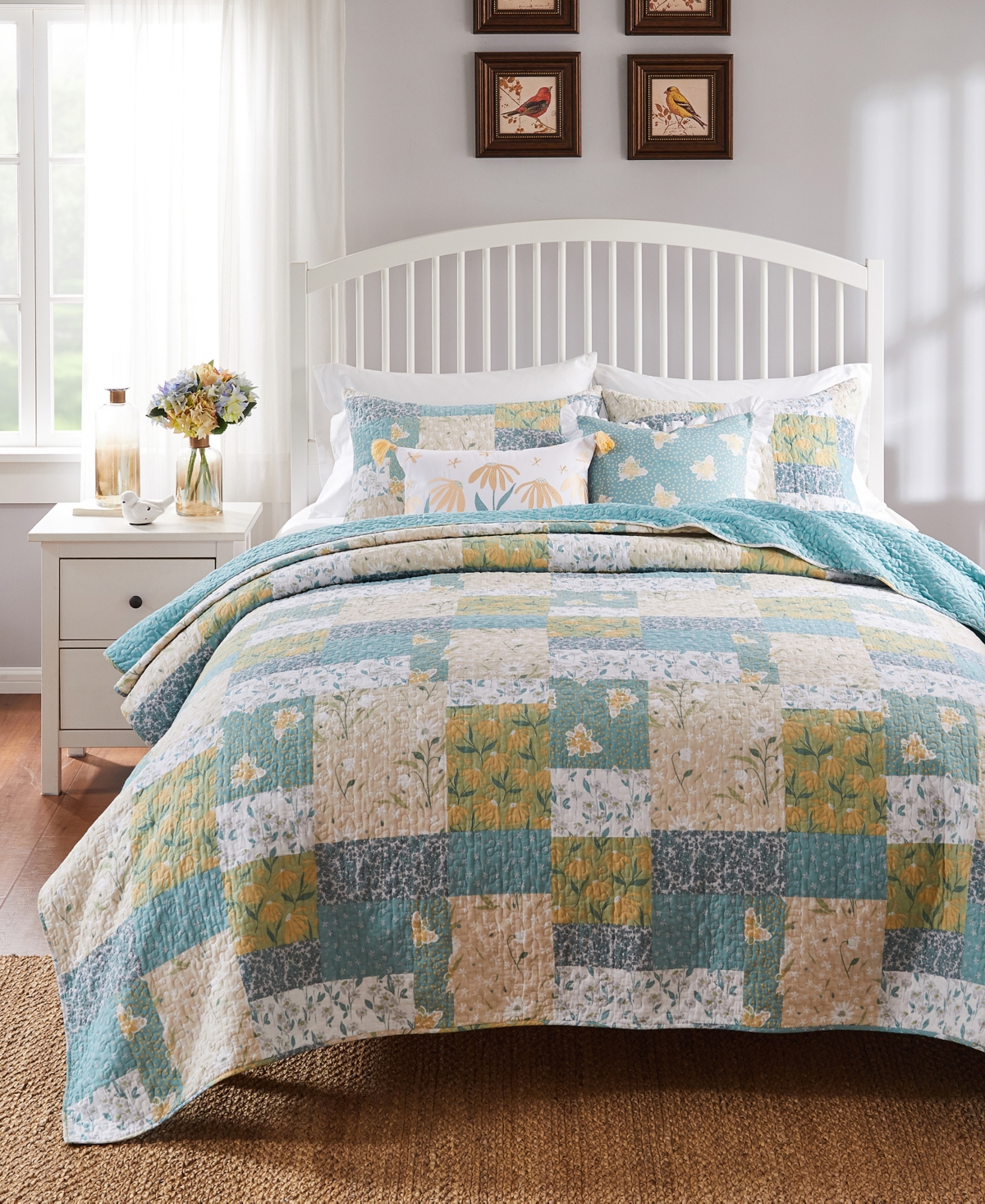 Macy's Evangeline Modern Floral Reversible 2-pc. Quilt Set, Twin/twin Xl In Mist