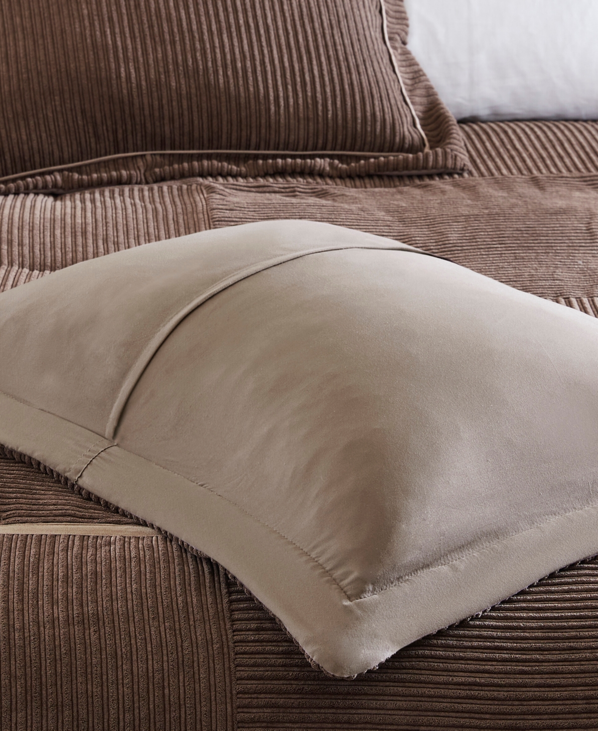 Madison Park Dallas 7-Pc. Comforter Set