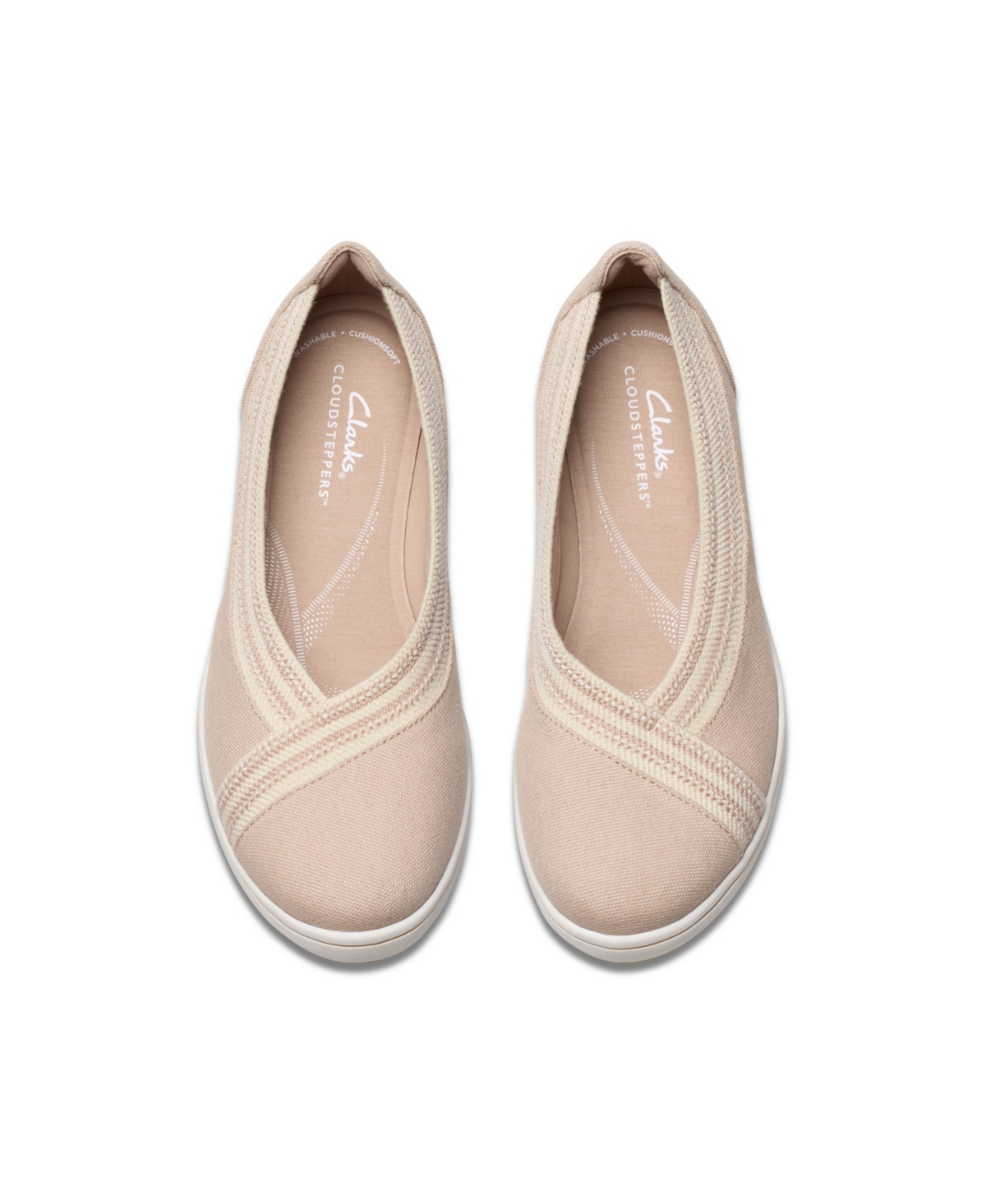 Clarks Women's Cloud Steppers Breeze Sky Air Closed Toe Shoes