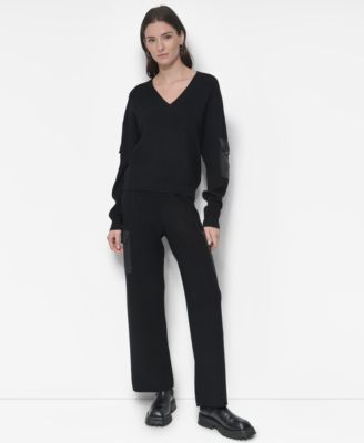 Women's Cargo V-Neck Sweater 