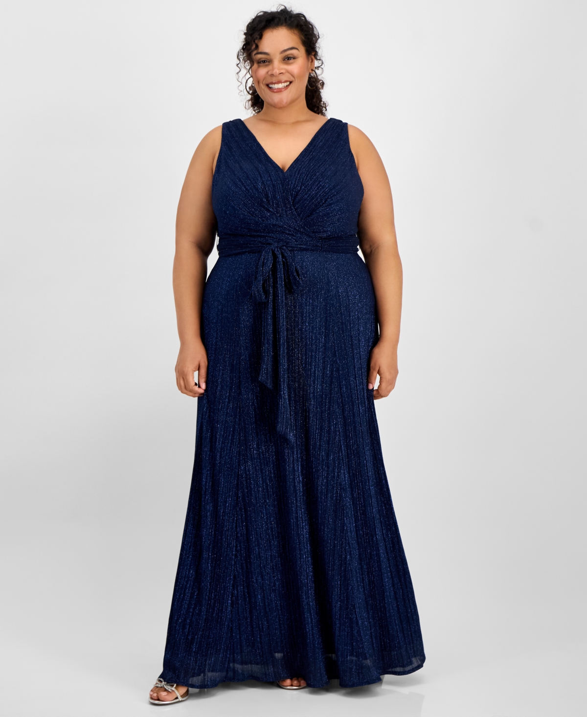 ALEX EVENINGS PLUS SIZE SLEEVELESS V-NECK A-LINE GOWN 